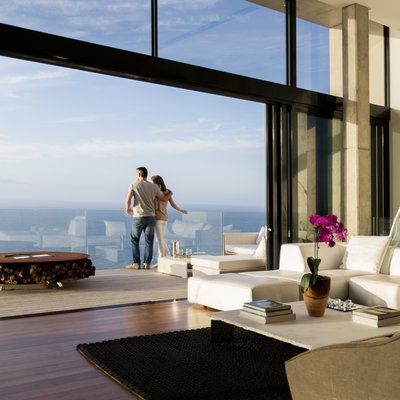 3M™ Sun Control Window Film Prestige Exterior Series for Residential