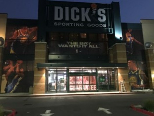 Dick’s Sporting Goods 1